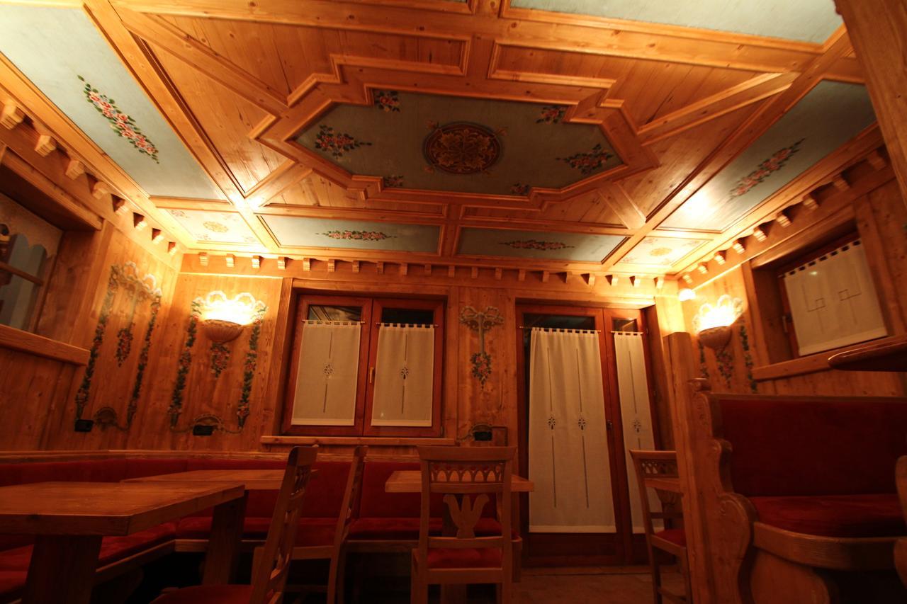 Hotel Residence Dahu Пассо-дель-Тонале Екстер'єр фото