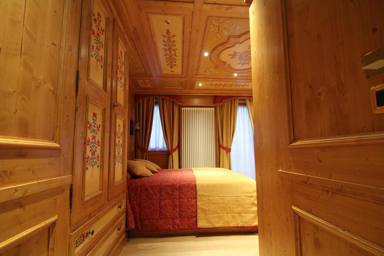 Hotel Residence Dahu Пассо-дель-Тонале Екстер'єр фото